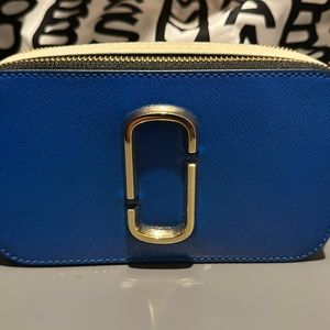 Marc Jacobs Snapshot Bag (without Strap and without Dustbag). Never worn.